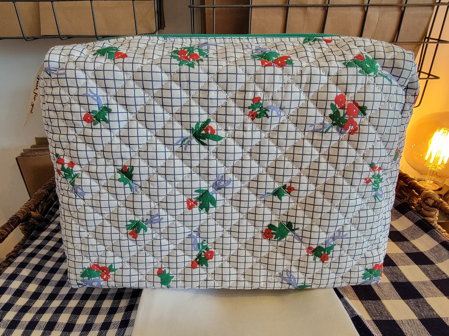 Belle Amie Pouch
